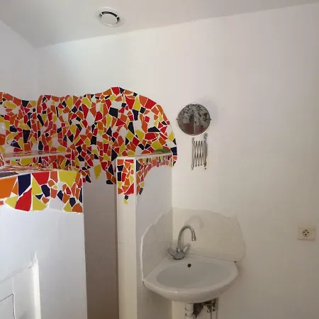 Maison Conviviale Avec Piscine