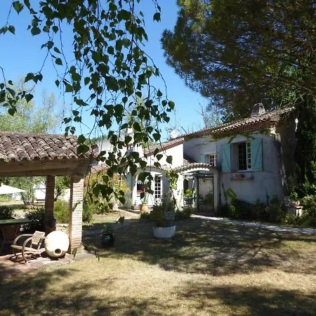 Maison Conviviale Avec Piscine *